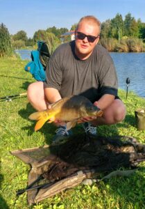 22.08.2022: Kol Władek : Karp 45 cm 2 kg