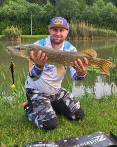 09.06.2025: Kol Paweł : Szczupak 87 cm ok.5kg